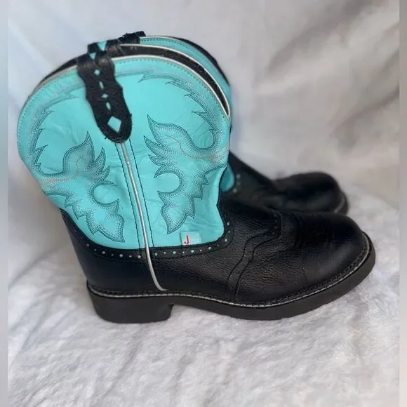 Justin Western Boots with Decorative Stitching - Picture 1 of 5